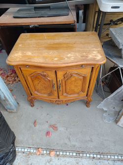 Night stand