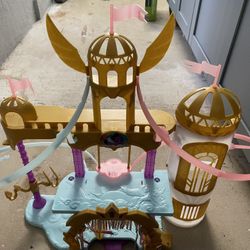 My Little Pony: A New Generation Movie Royal Racing Ziplines - 22-Inch Castle Playset Toy with 2 Moving Ziplines, Princess Pipp Petals Figure