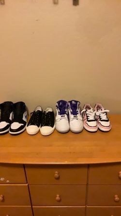 4 PAIRS OF SHOES TEXT ME IF INTERESTED IN ONE