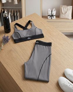 Alo Yoga Sports Bra and Leggings Set