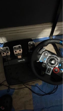 Logitech - G29 Driving Force Racing Wheel and Floor Pedals for PS5, PS4, PC, Mac - Black