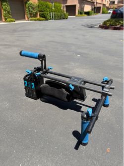 Redrock Micro Shoulder Rig Kit w/ 3 Counterweights – Excellent Condition