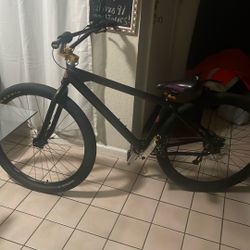Visicleta De 29 Pulgadas En Buena Condiciones 