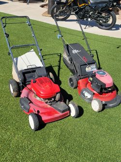 Lawnmowers Toro Craftman both