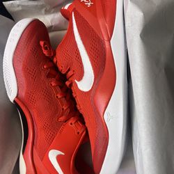 KOBE Vlll PROTRO SHOES 