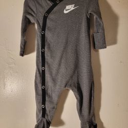 Nike Baby (3 M) Striped Footed Coverall