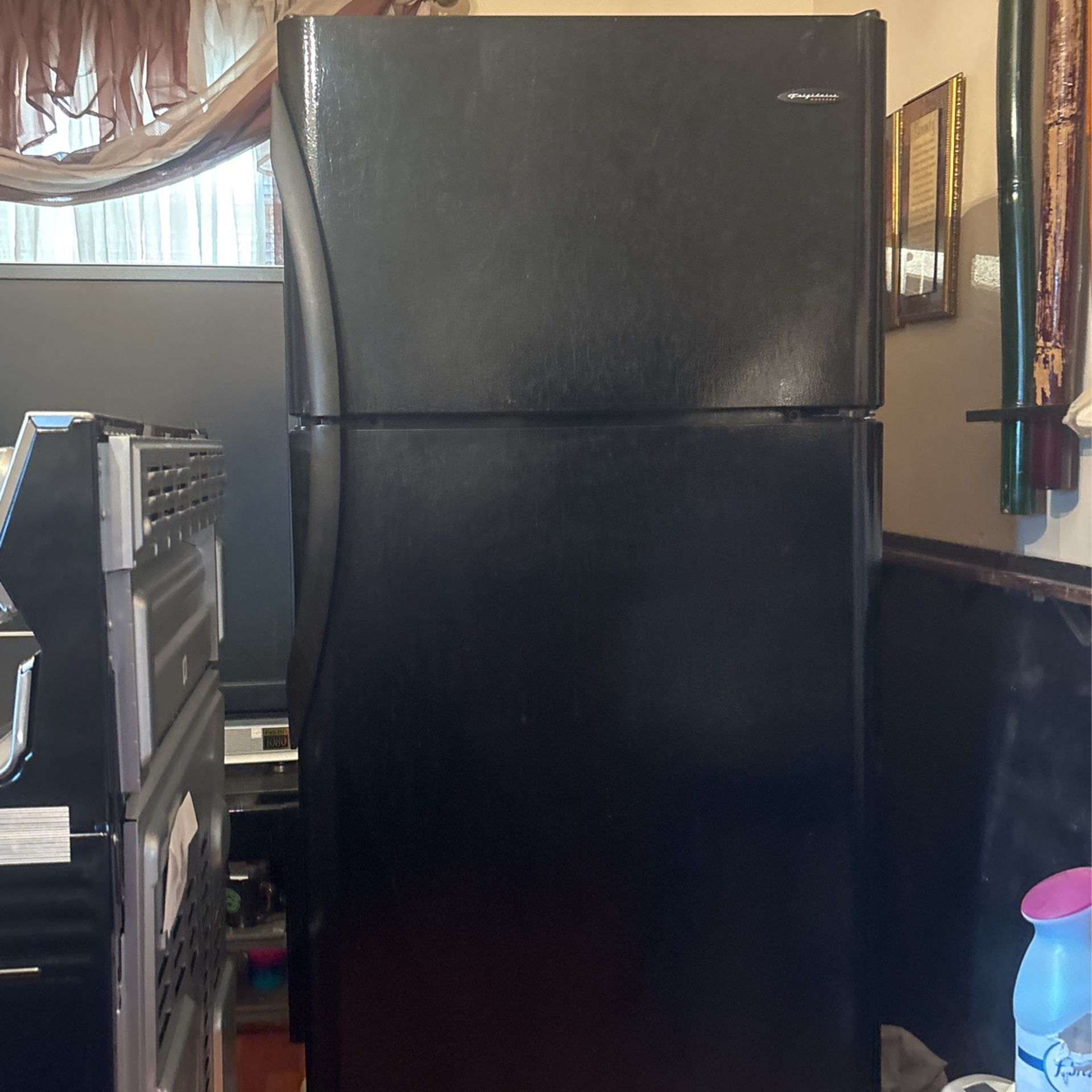 Frigidaire Refrigerator