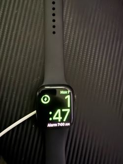 Apple Watch Series 7 45mm GPS+ Cellular