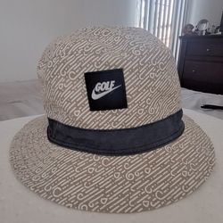 NIKE BUCKET HAT 