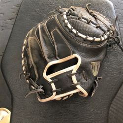 Wilson A2000 Catchers Glove