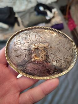 Western letter J belt buckle