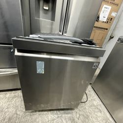 LG Dishwasher In Stainless Steel New Open Box
