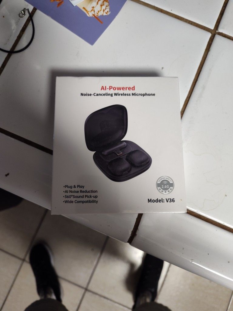 Noise Canceling Wireless Microphone