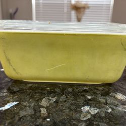Vintage Pyrex 0502 Green Refrigerator Dish & Lid 11/2 PT Oven Ware USA