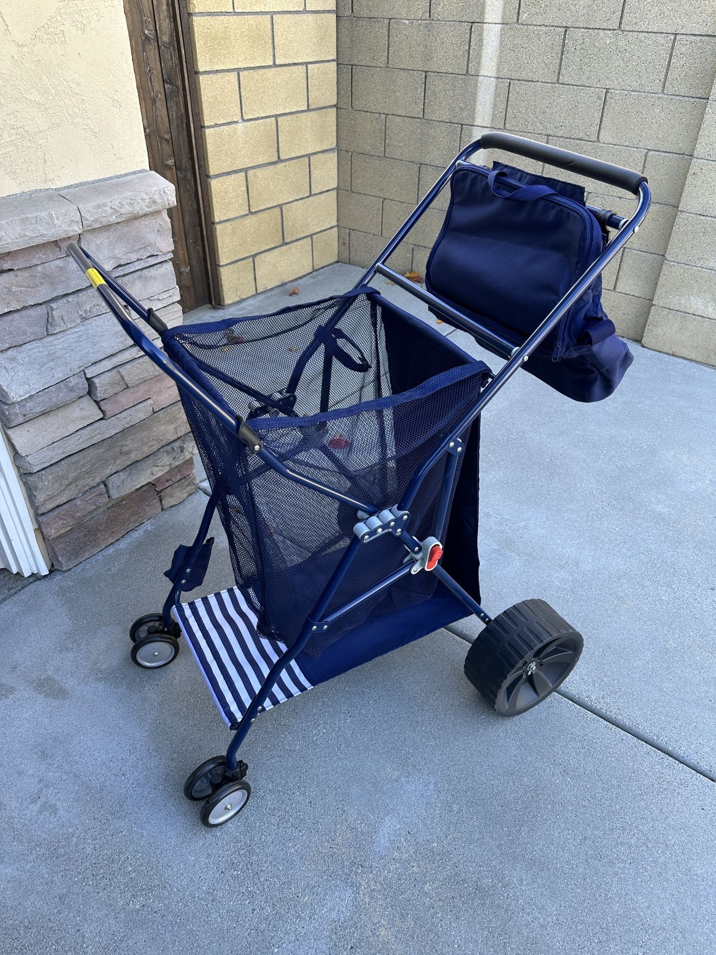 Brand New - Never Used Beach Cart With Big Wheels