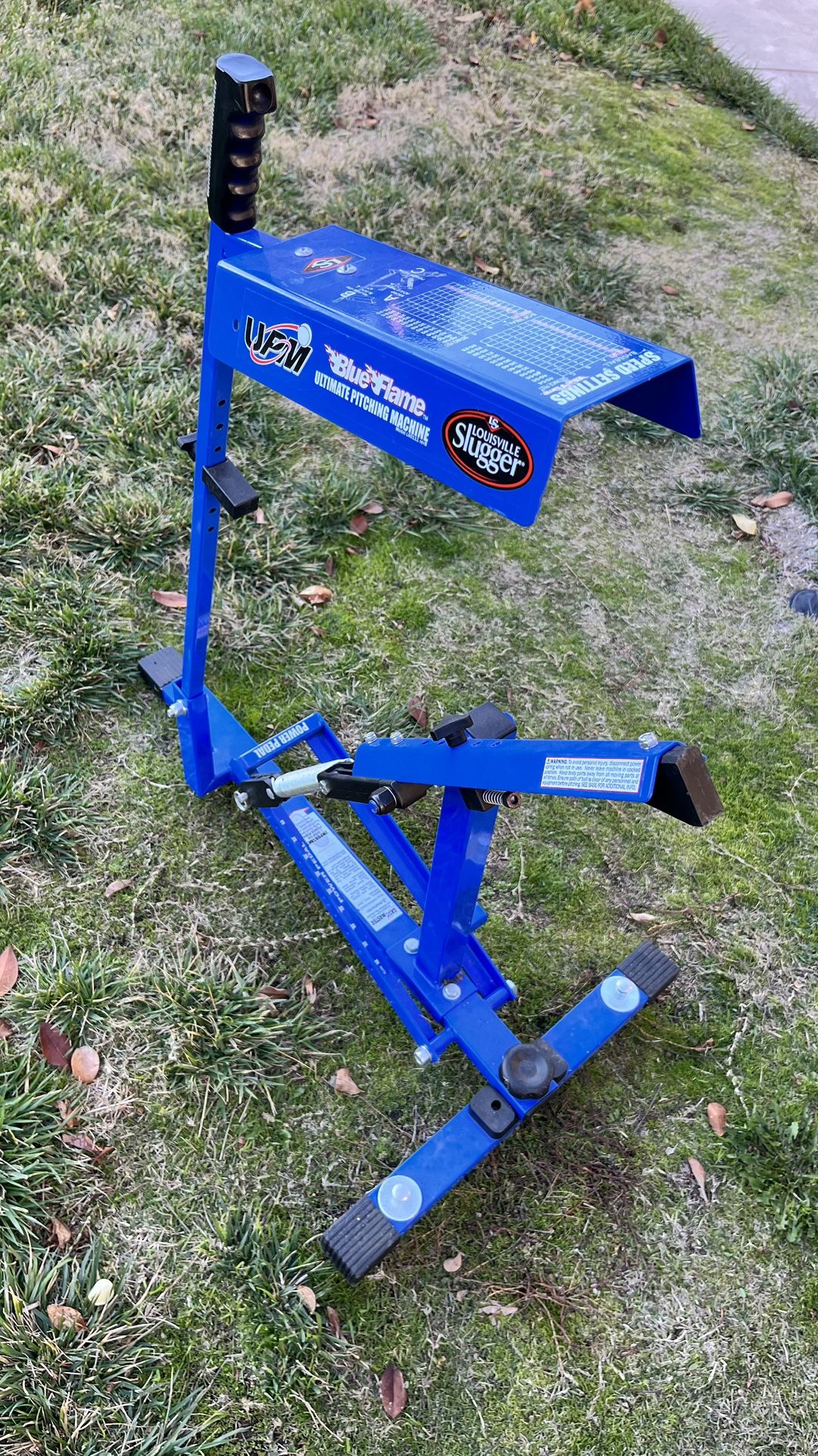 BLUE FLAME Ultimate Pitching Machine