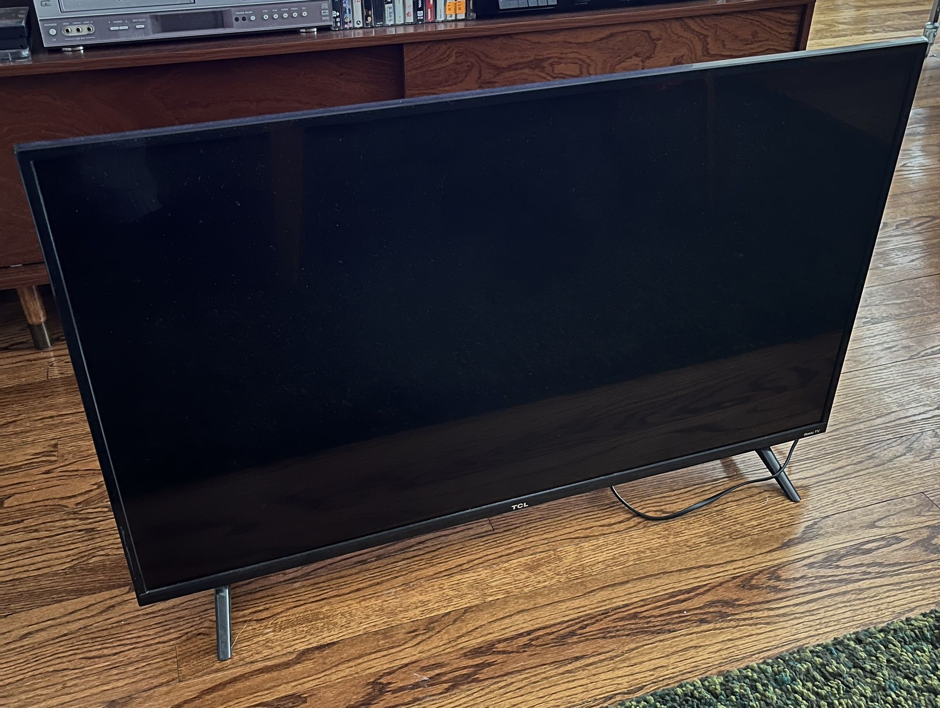 43inch TCL TV