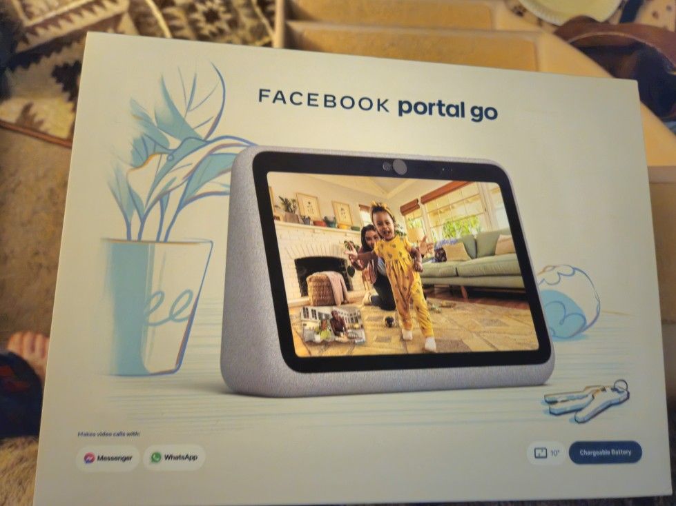 Facebook Portal Go. LIKE NEW