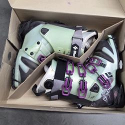 Women's Black Diamond Telemark Ski Boots Women's 8 Mondopoint 24.5 