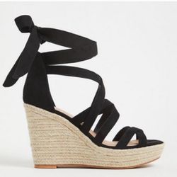 Torrid Size 9 Extra Wide Women’s Platform Wedge Sandals. Pick Up Only In Highland