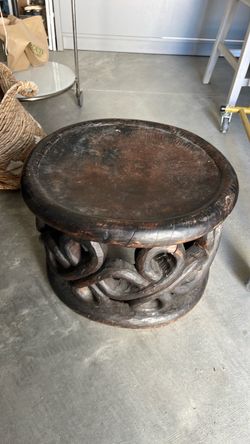 Handmade Carved Bamileke Stool: African Tribal End Table