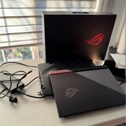 Asus Rog Strix G15 Gaming Laptop - Very Fast