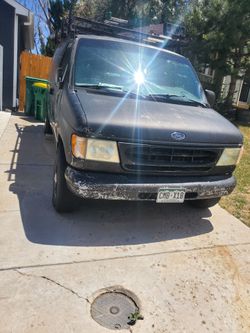 Ford E