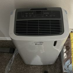 DeLonghi Portable Air conditioner 