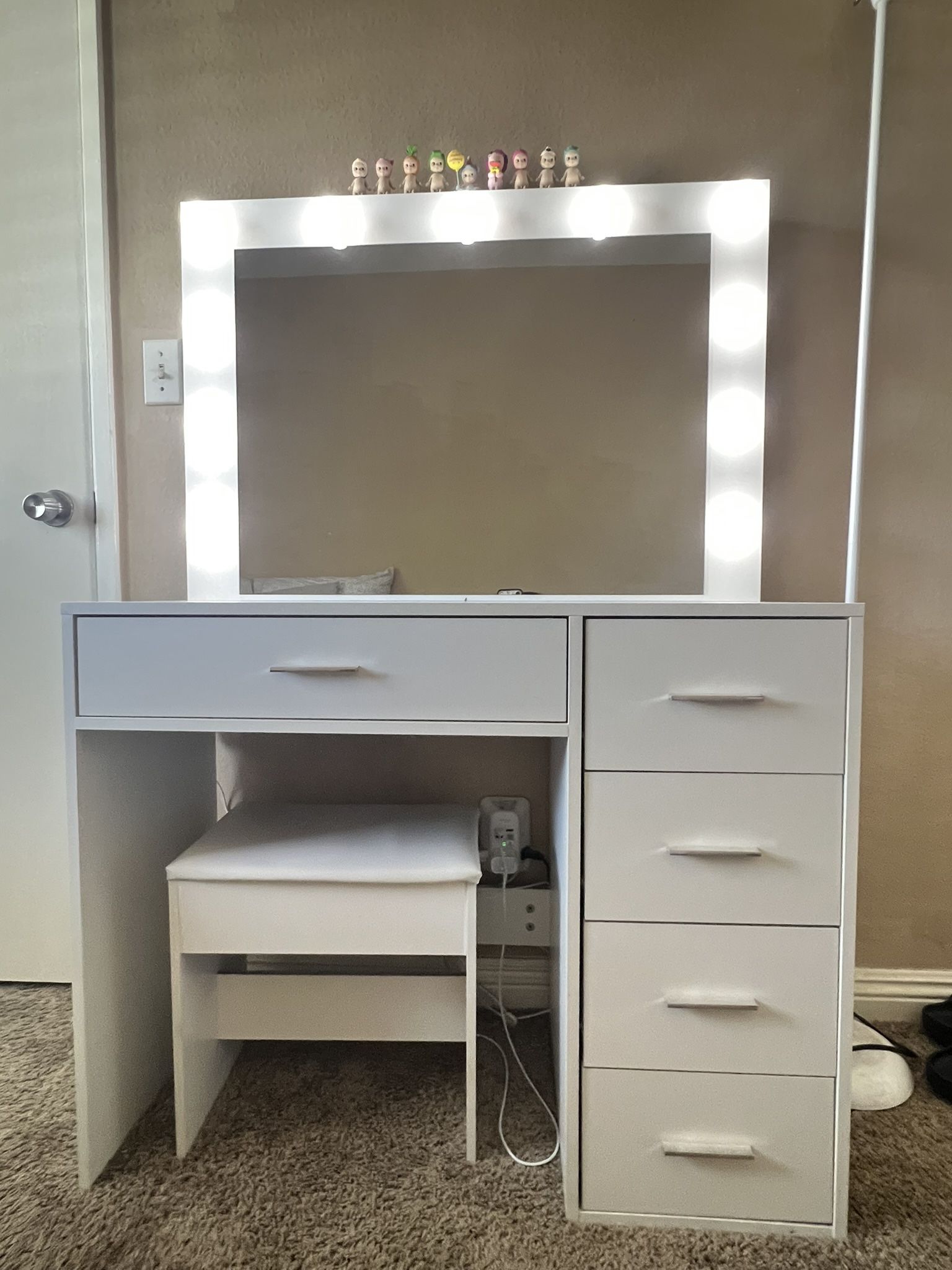 Makeup Vanity 