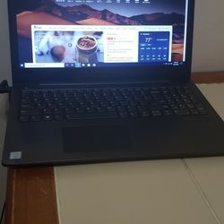 Lenovo V330-15LKB INTEL I5 2.71 GHZ 500 HD 8GIG RAM  WEBCAM  DVD PLAYER 