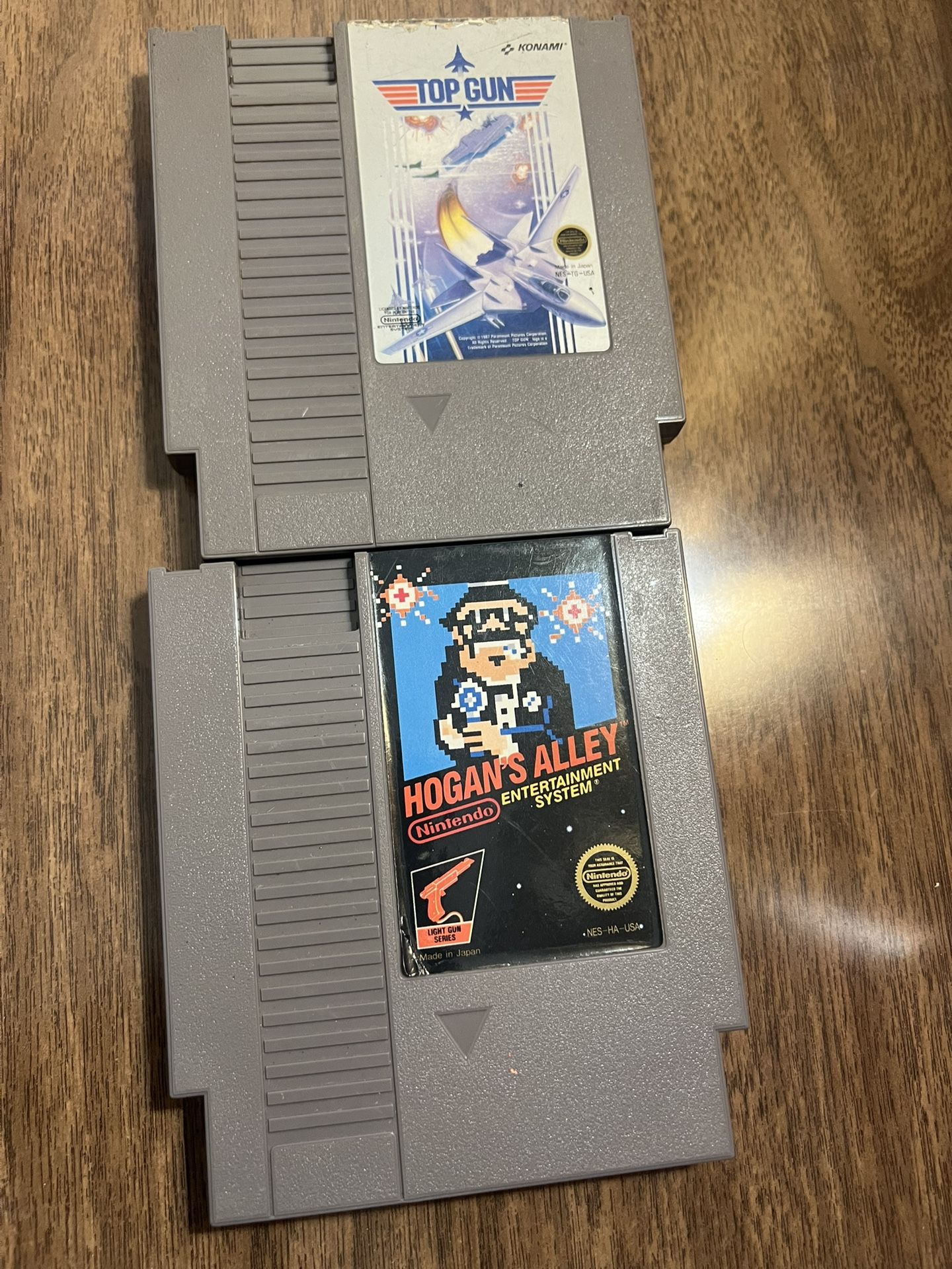 NINTENDO 2Games/TOP GUN/HOGANS ALLEY