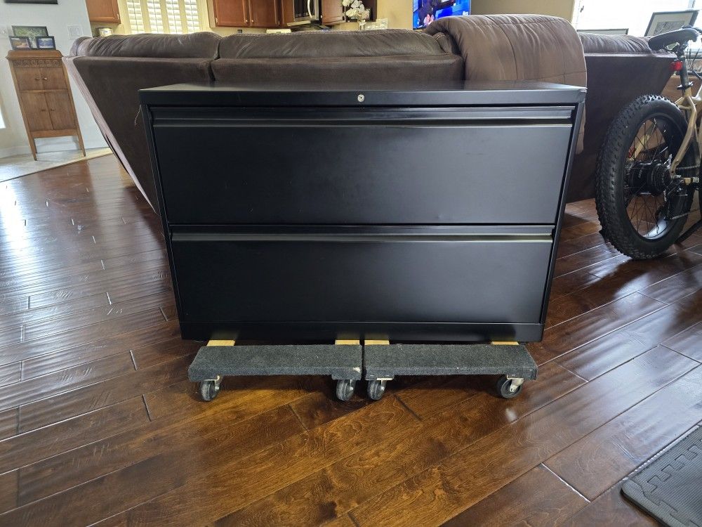 2 Drawer Locking Cabinet With Key