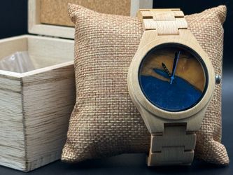 Avantwood Exotic Maple Blue Resin 45mm Wood Watch RETAIL $174.50