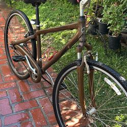 GIANT CYPRESS ALUMINUM FRAME 7 SPEED ON THE HUB 700 Wheels 17” Frame Nice  Chocolate Color