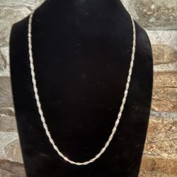 9925 24" Sterling Silver Necklace