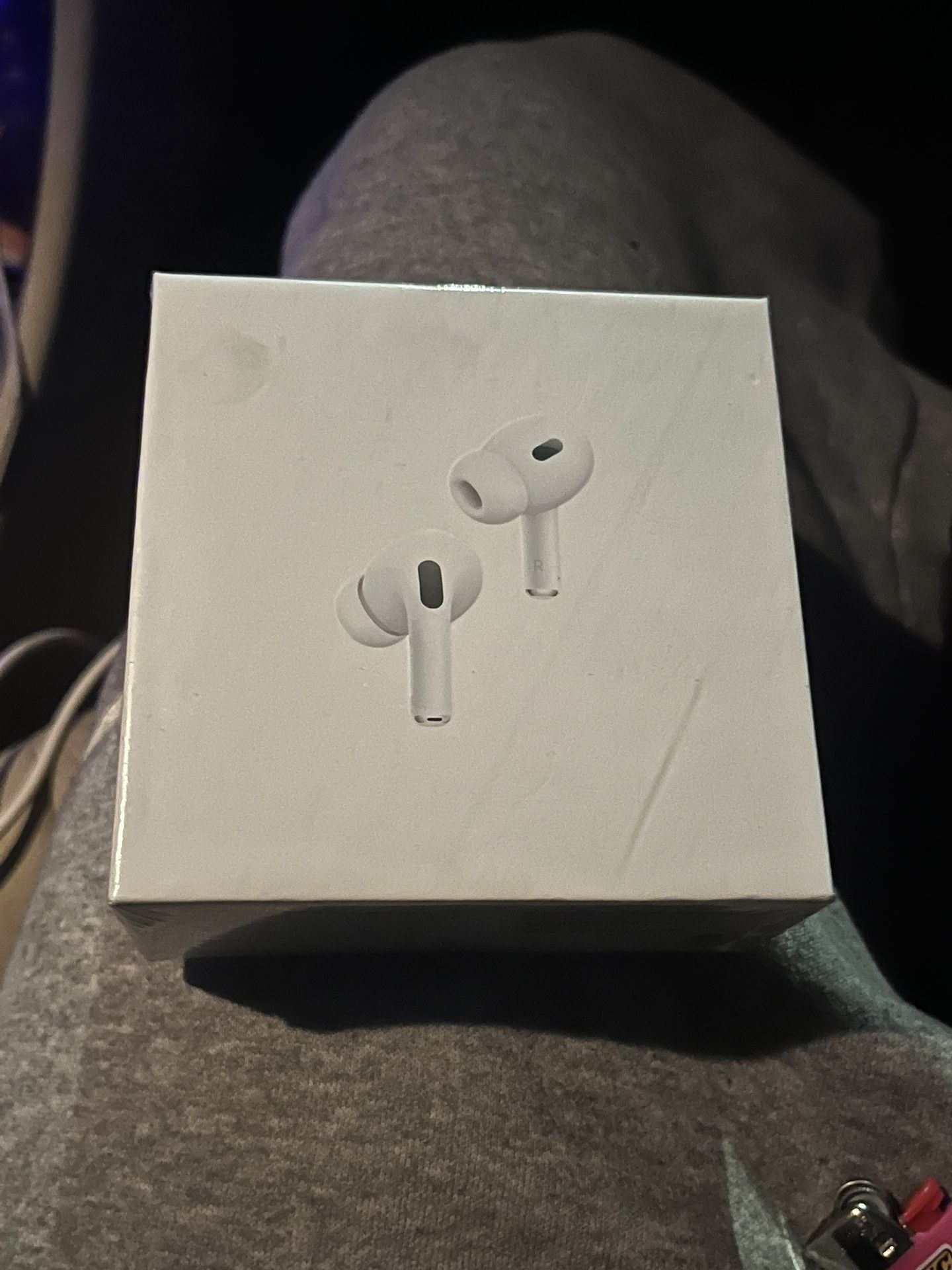AirPods