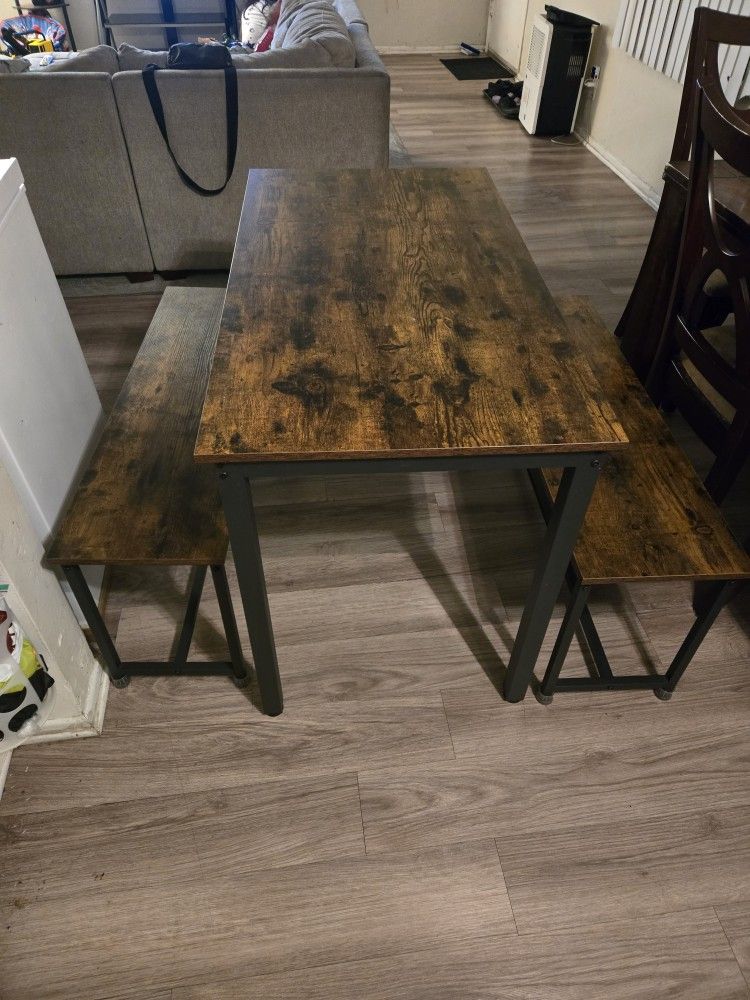 Dinning Table