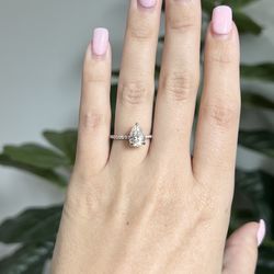Engagement Ring 14k Gold