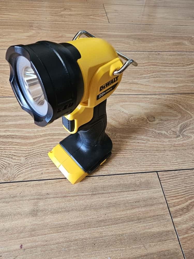 Dewalt Light