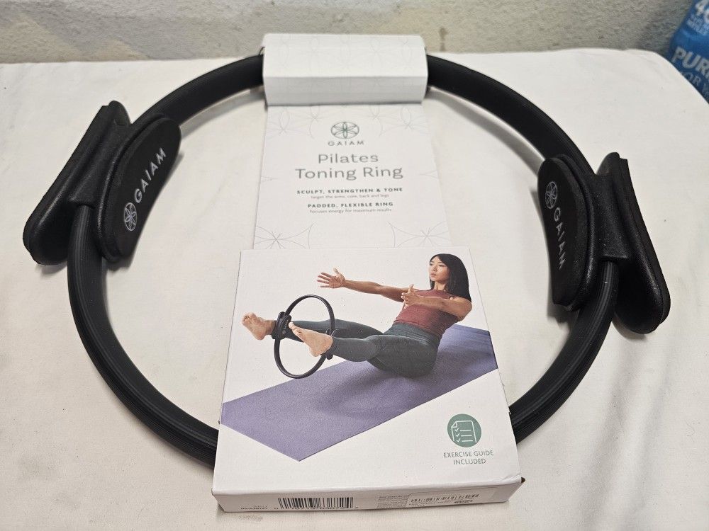 Gaiam Pilates Ring 15" Fitness Circle