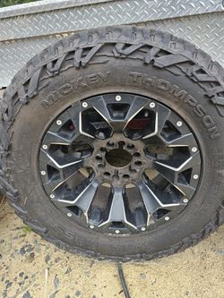 4 X 33/12.50/18LT Mickey Thompson Baja Boss