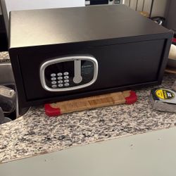 Hotel Safe