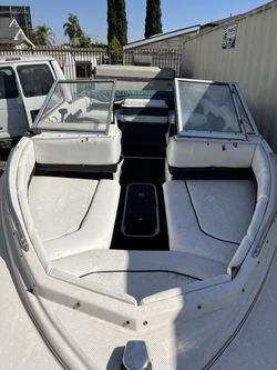 96 Bayliner Boat Nice Runs Good Registered