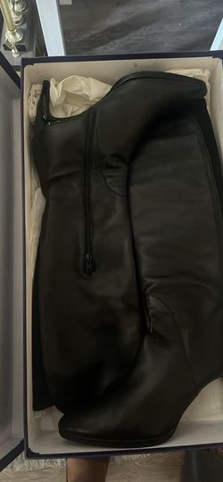 Brand new name brand knee boots