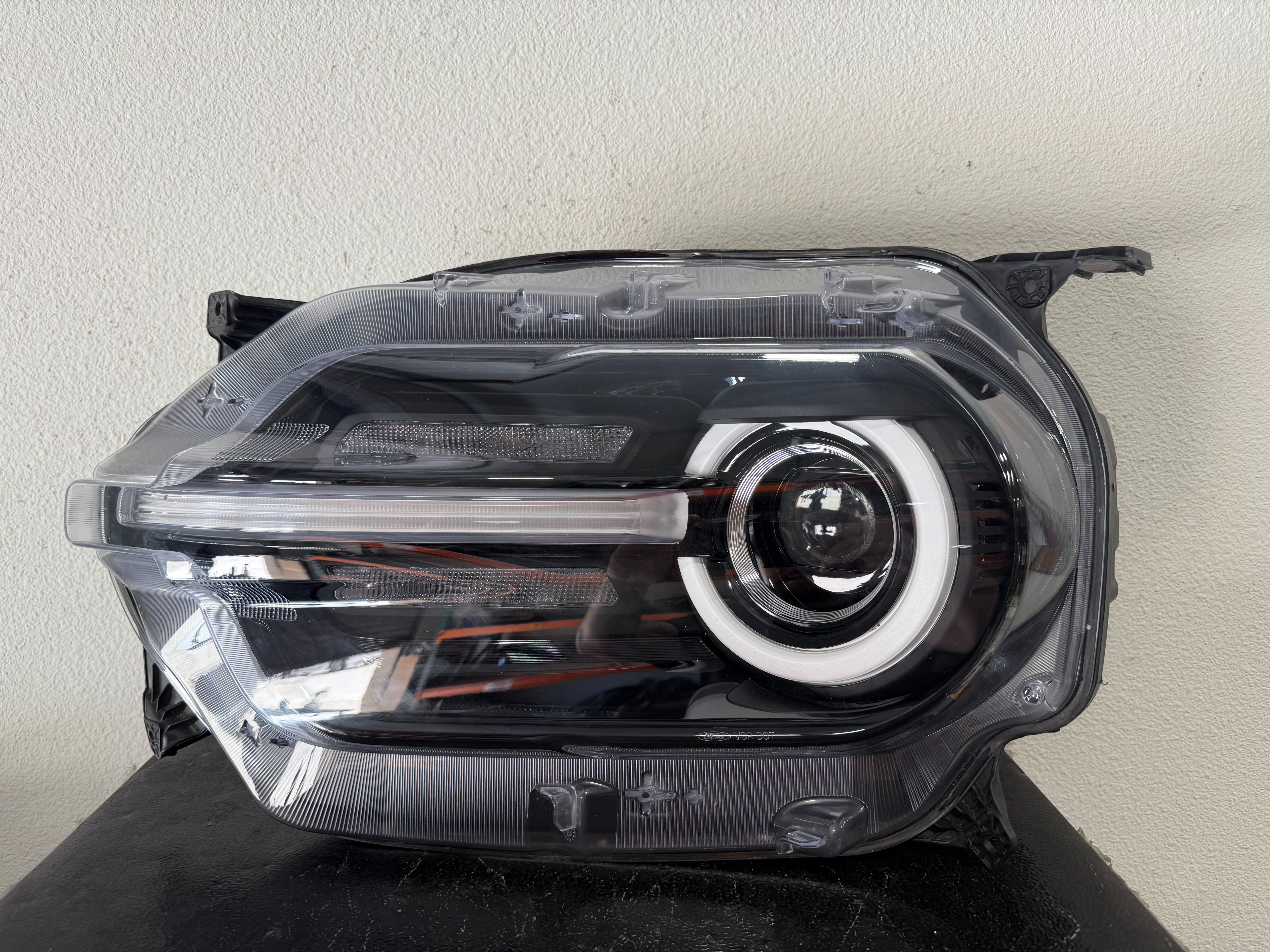 FORD BRONCO SPORT LEFT HEADLIGHT 2023