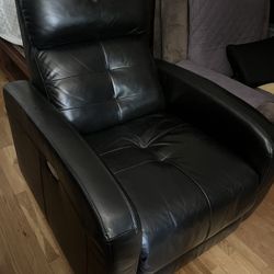 Black Leather Reclinable Sofa Chair 