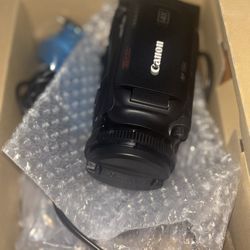 canon vixia hf g70