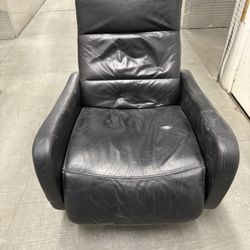 RECLINING LIFT CHAIR