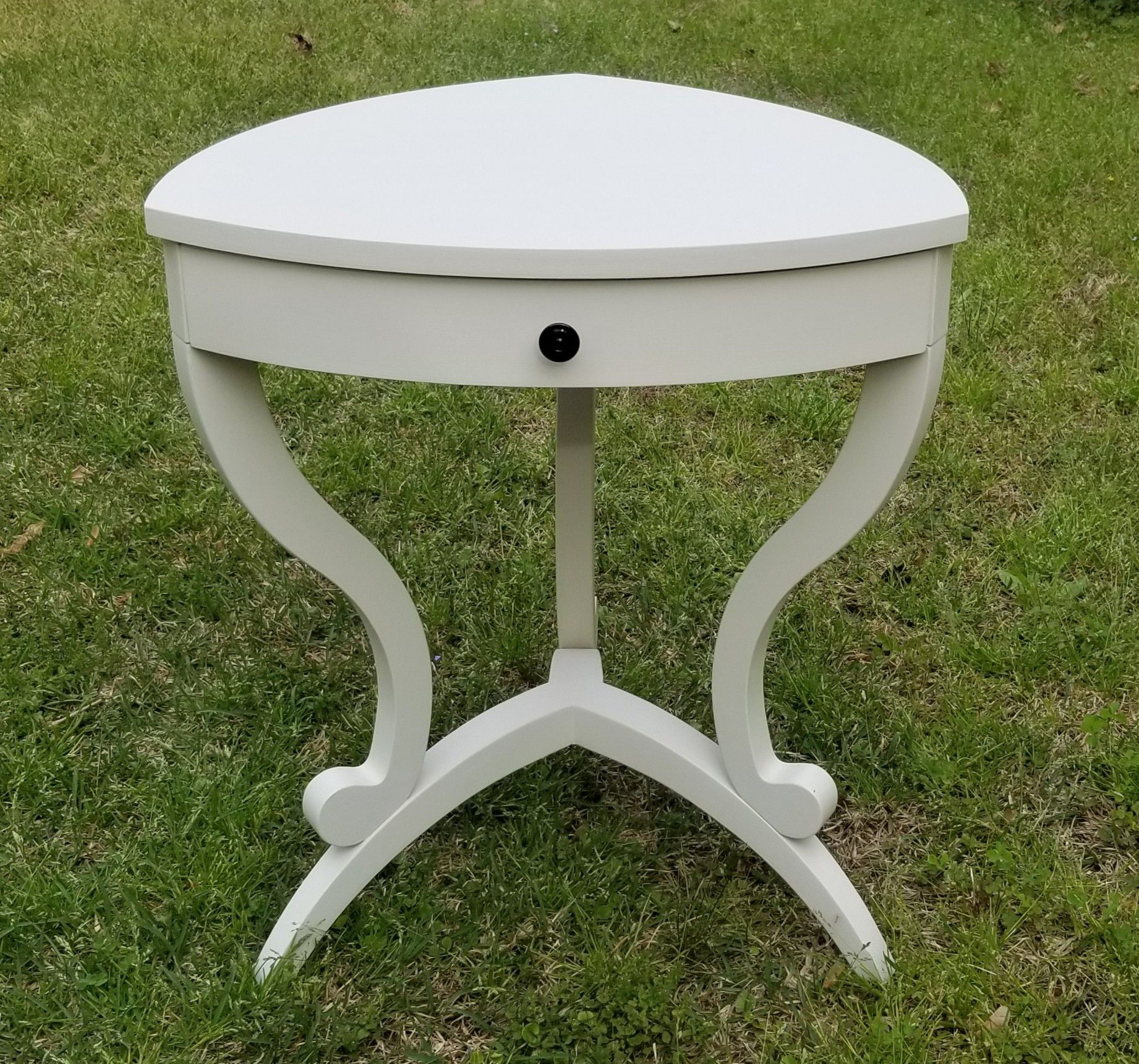 Unique Bombay Nightstand/End Table