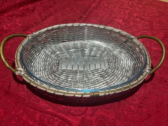 Oval Glass Casserole Dish with Woven Metal Basket Carrier
